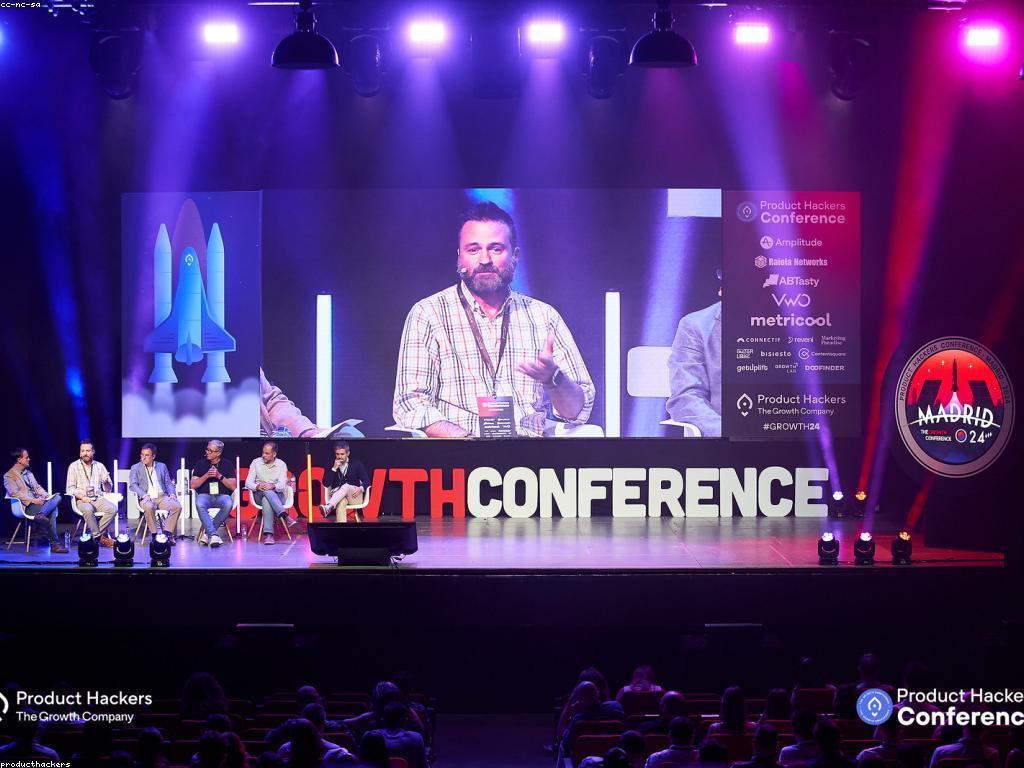 មោទនភាពក្នុងការវិភាគស្លត