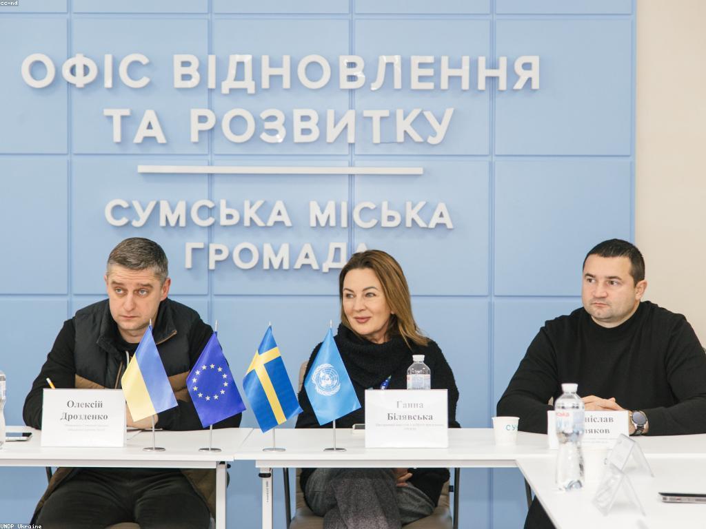 ស្លតថ្មី: ការអភិវឌ្ឍន៍ និងការស្រាវជ្រាវថ្មីៗក្នុងសហគមន៍